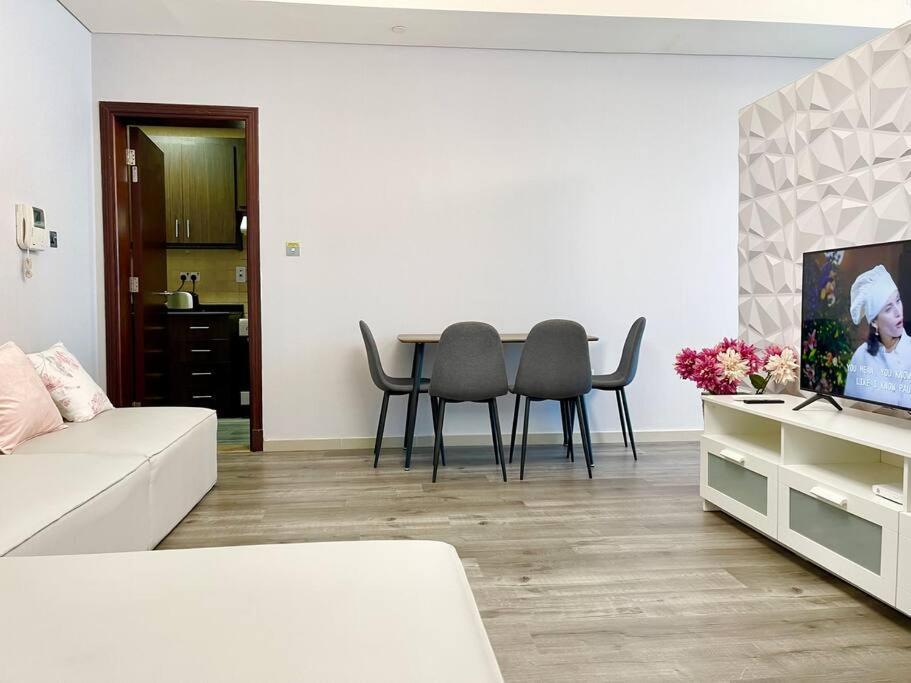 Cozy Upgraded Residential Flat With Sea, Mangrove, Pool View - 1203 Not Hotel Abu Dhabi Exterior foto